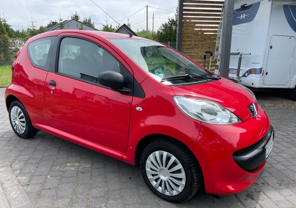 Peugeot 107 cena 7900 przebieg: 140000, rok produkcji 2008 z Gniewkowo małe 92